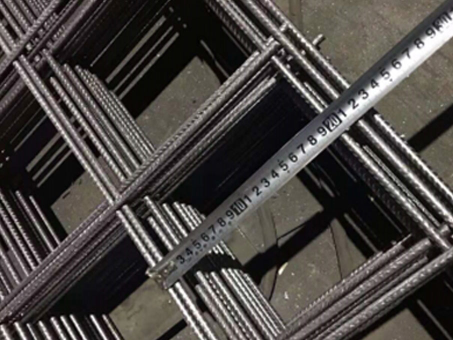 RL718 / RL818 / RL918 / RL1018 / RL1118 / RL1218 Rectangular reinforcement steel mesh