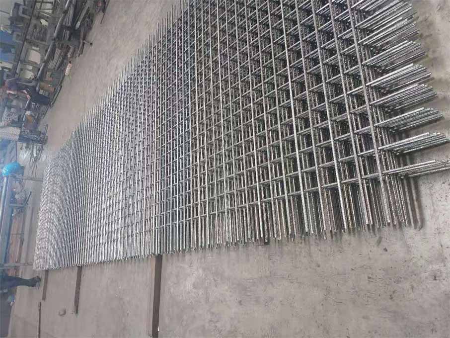 Special concrete reinforcing mesh
